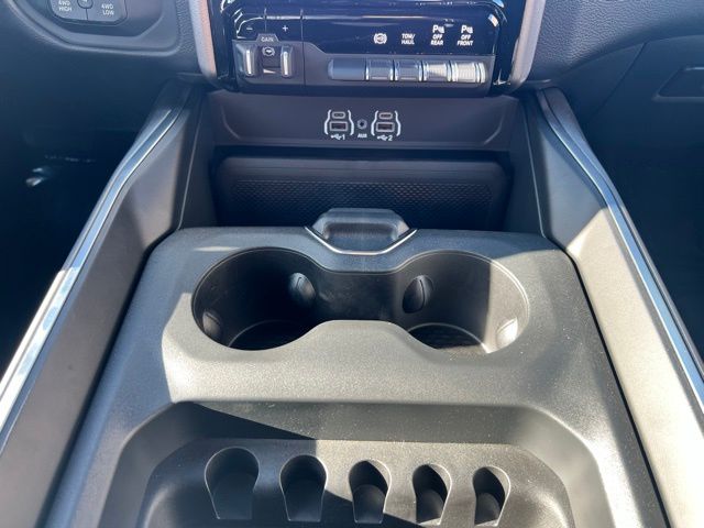 2026 RAM 2500 Big Horn - Photo 31