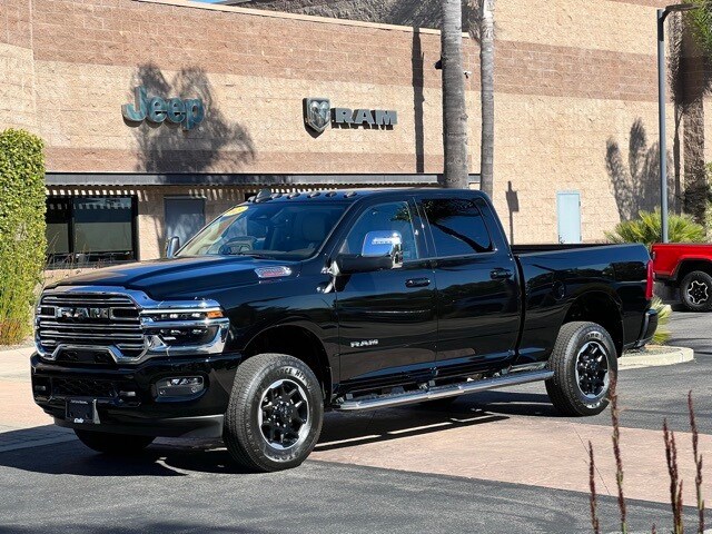 2025 Ram 2500 Laramie photo 4