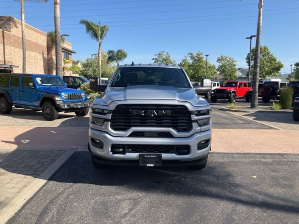 New 2026 Ram 3500 BIG HORN CREW CAB 4X4 8' BOX Pickup