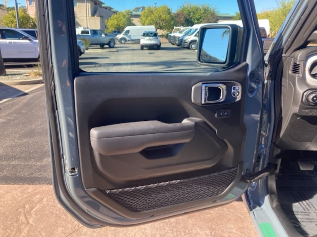 New 2026 Jeep Wrangler 4-DOOR SPORT S Sport Utility