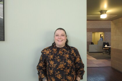 Staff member Jodi Mcgreggor from ID_28401d243cc8