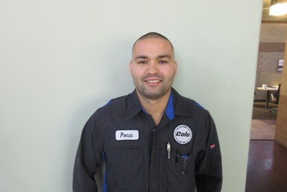 Staff member Ponciano Perez from ID_28401d243cc8