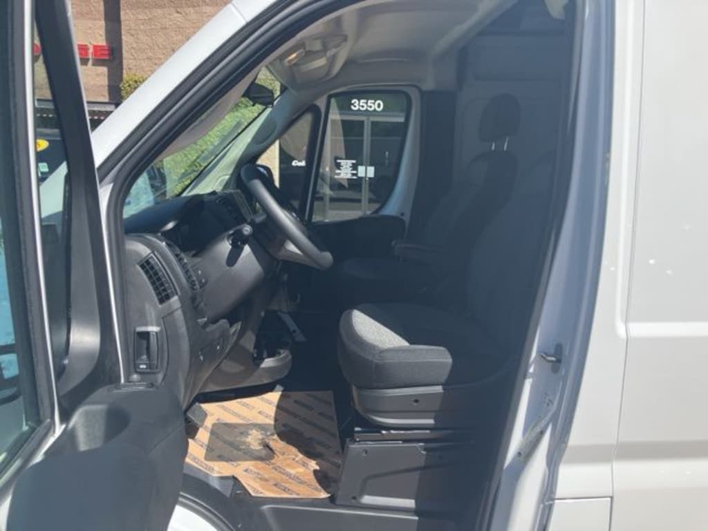 New 2026 Ram ProMaster PROMASTER 1500 TRADESMAN CARGO VAN HIGH ROOF 136' Cargo Van