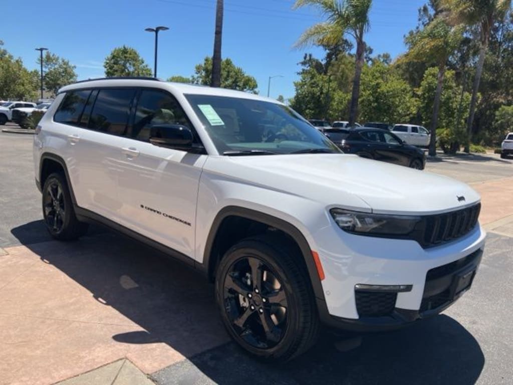 New 2025 Jeep Grand Cherokee L LIMITED 4X4 Sport Utility