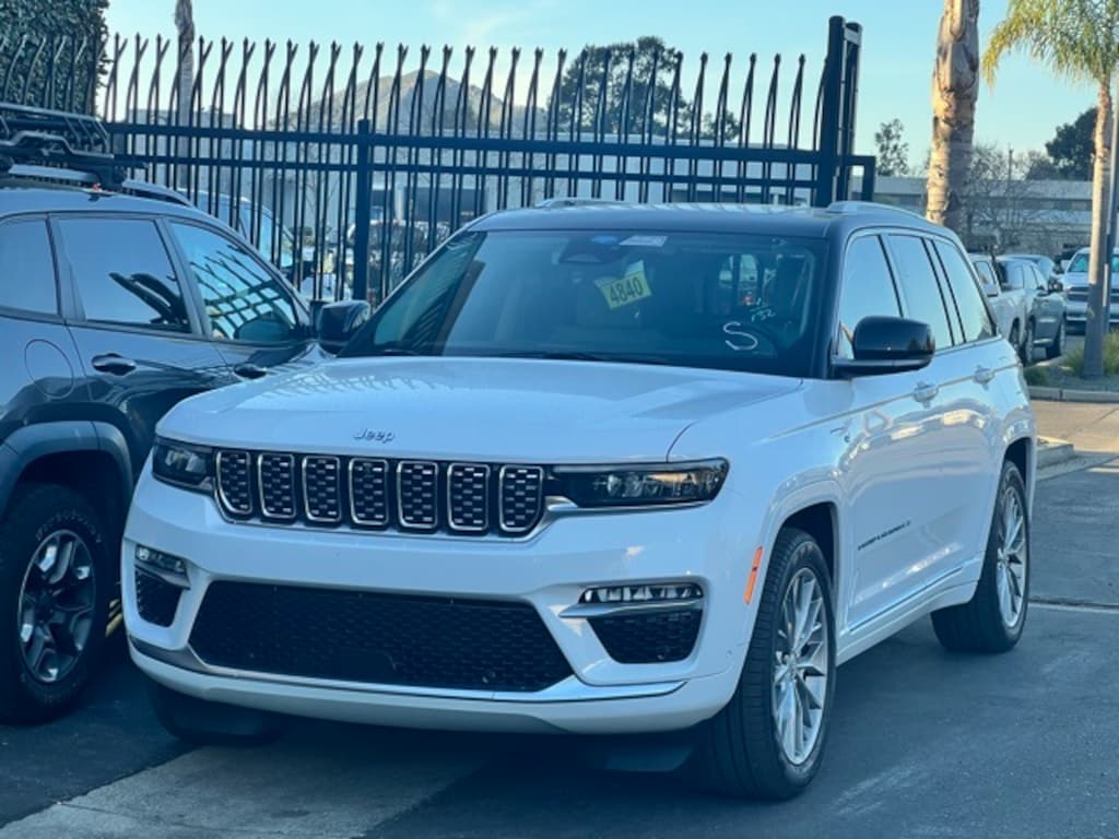 Used 2022 Jeep Grand Cherokee 4xe Summit SUV