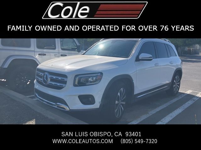 2022 Mercedes-Benz GLB GLB 250 4MATIC's photo