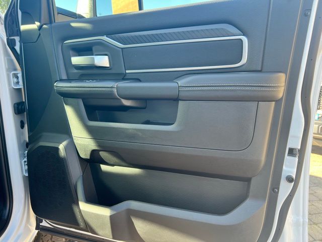 2026 RAM 2500 Big Horn - Photo 43