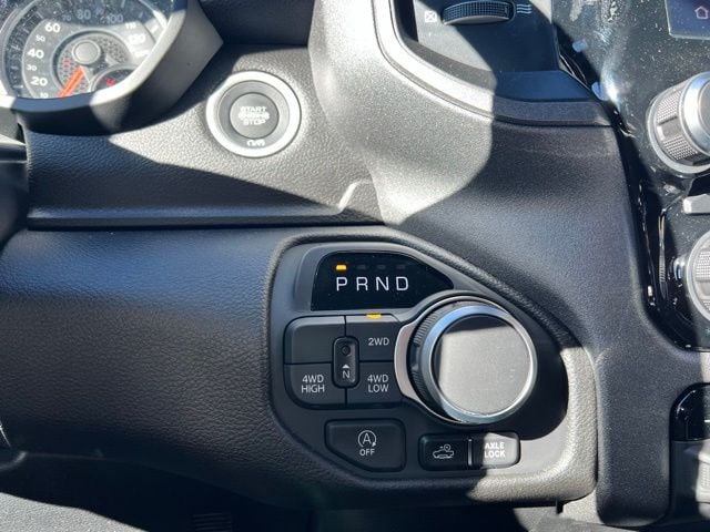 2026 RAM 1500 Warlock - Photo 23