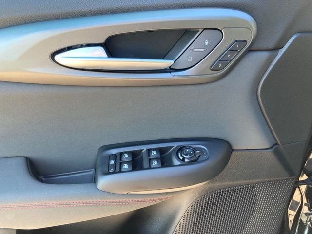 2025 Dodge Hornet R/T - Photo 12