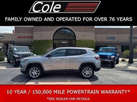 2022 Jeep Compass Latitude Lux SUV