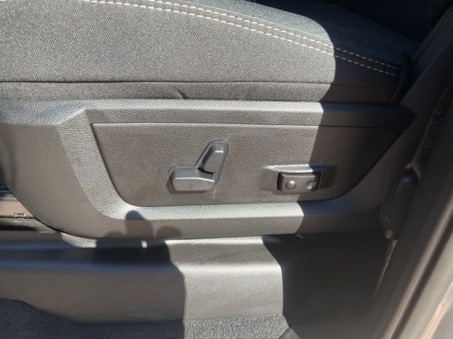 2026 RAM 2500 Big Horn - Photo 14