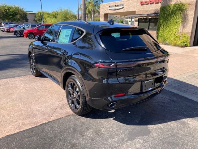 2025 Dodge Hornet R/T - Photo 9