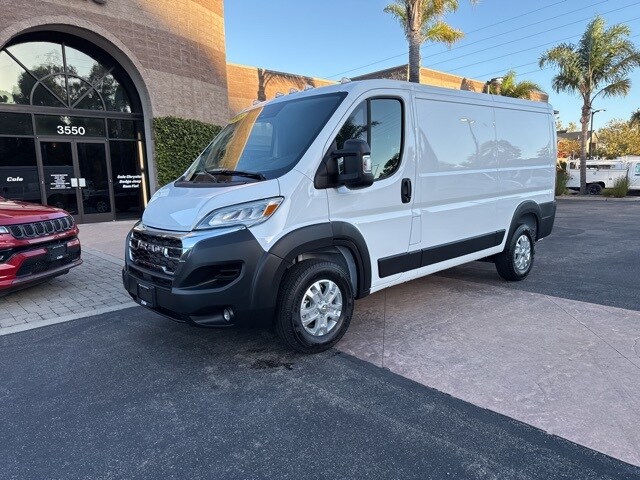 2025 Ram ProMaster 2500 Base photo 3