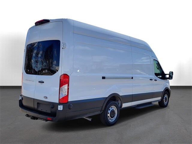 2025 Ford Transit photo 4