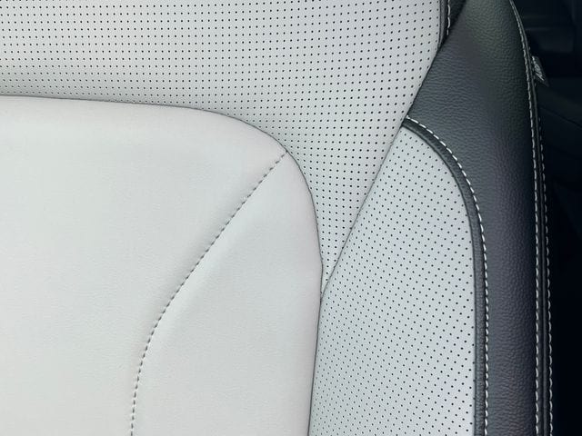 2025 Ford Escape Plug-in hybrid PHEV - Photo 14