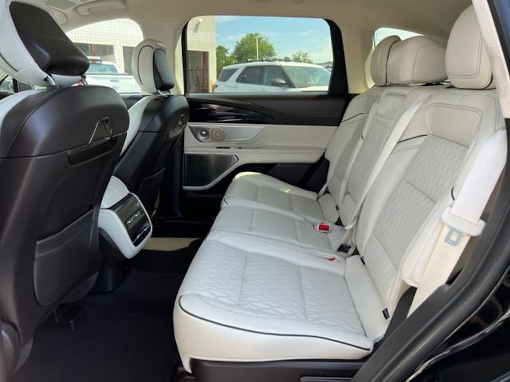 Used 2025 Lincoln Nautilus Black Label SUV