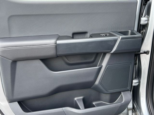 2025 Ford F-150 STX - Photo 30