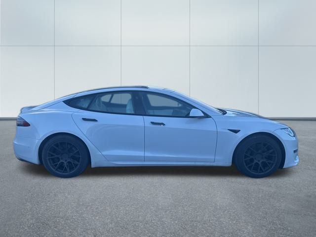 2022 Tesla Model S Plaid photo 4