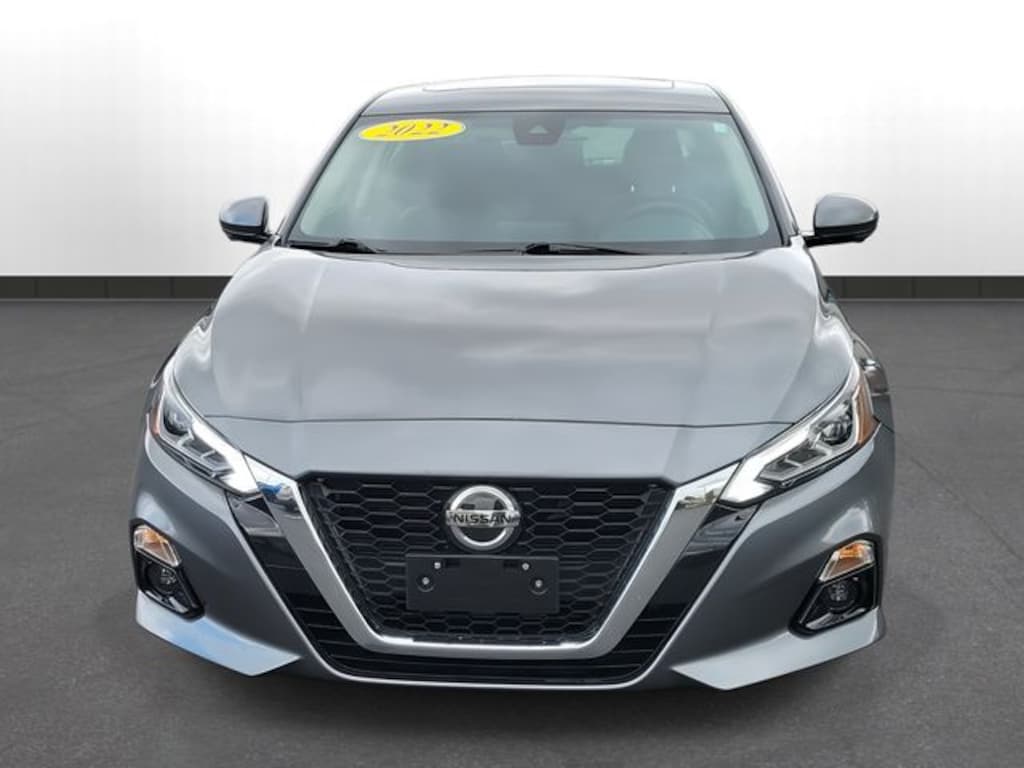Used 2022 Nissan Altima 2.5 Platinum Sedan