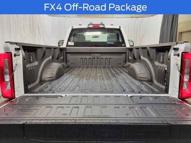2025 Ford F-350 Super Duty XL - Photo 14