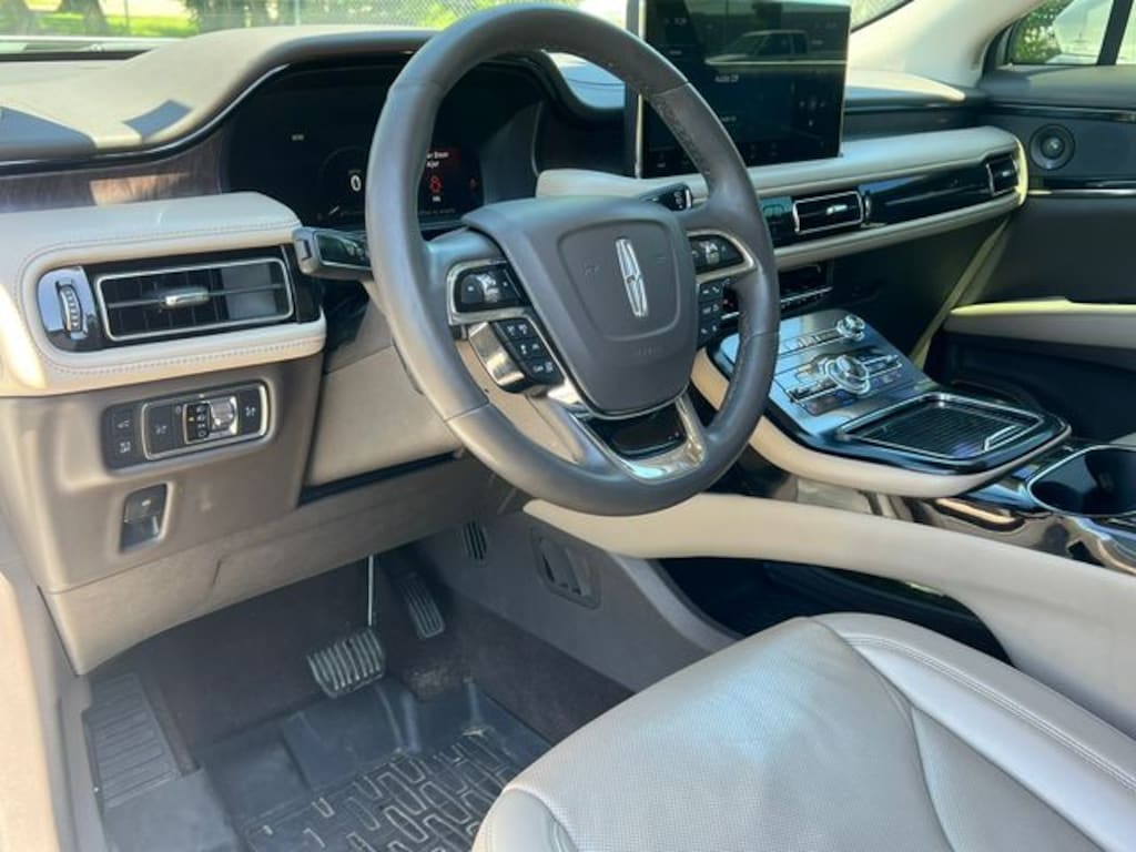 Used 2021 Lincoln Nautilus Reserve SUV