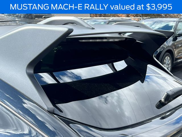 2025 Ford Mustang Mach-E GT - Photo 7