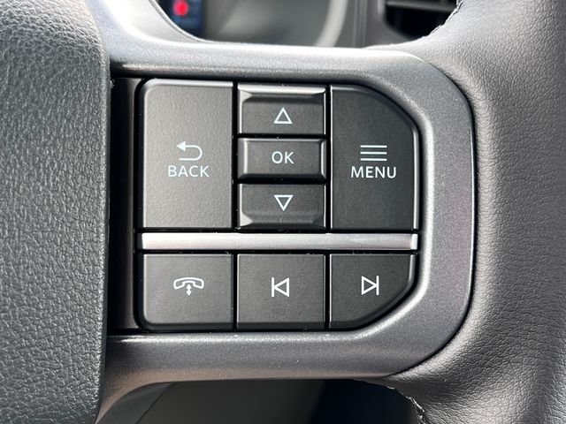 2025 Ford F-150 Lightning Flash - Photo 26