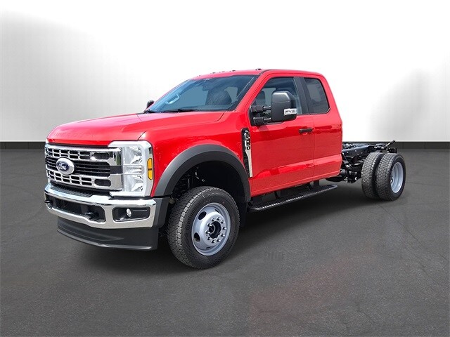 2025 Ford F-450 XL photo 2