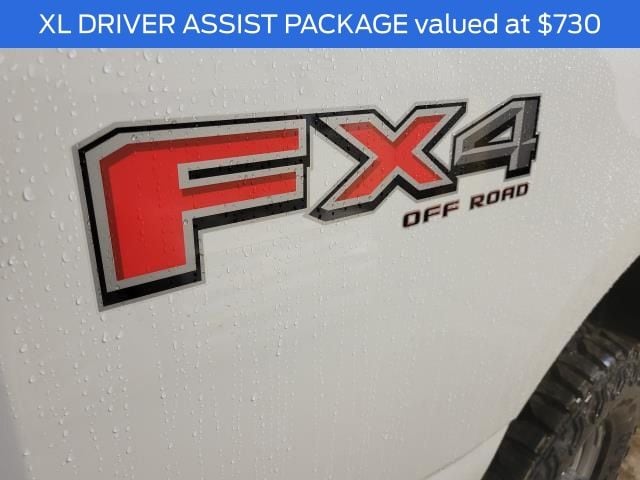 2025 Ford F-350 Super Duty XL - Photo 11
