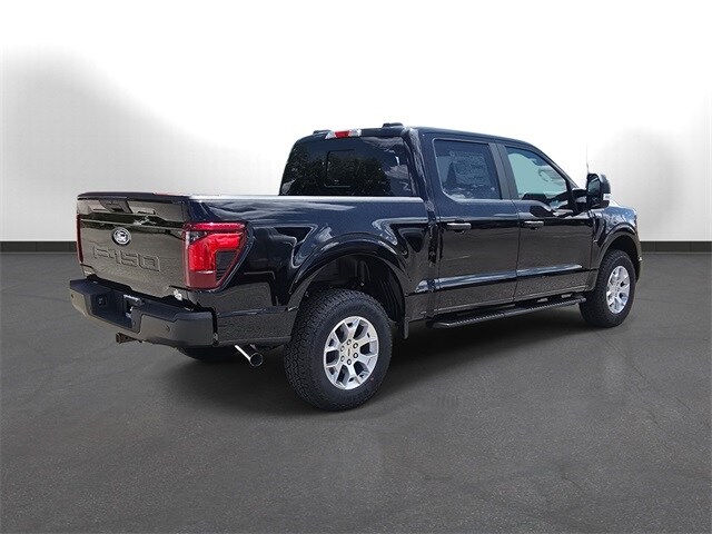 2025 Ford F-150 XL photo 4