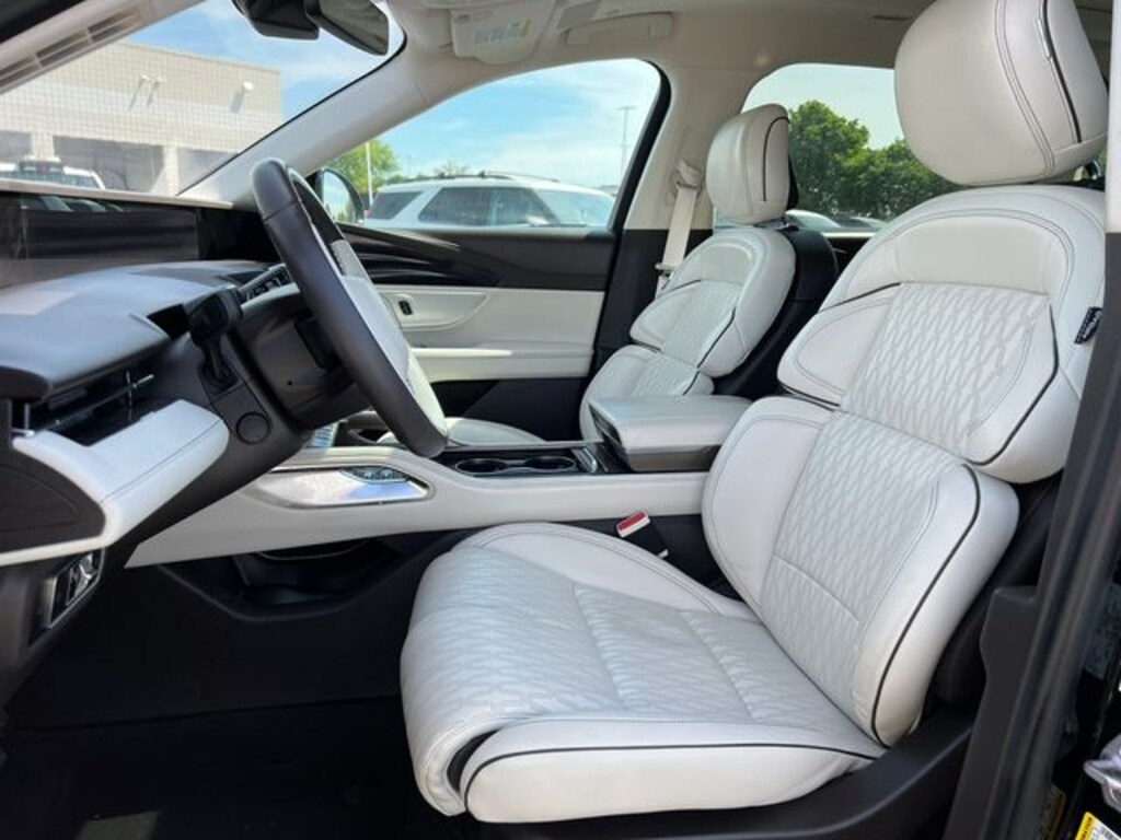 Used 2025 Lincoln Nautilus Black Label SUV