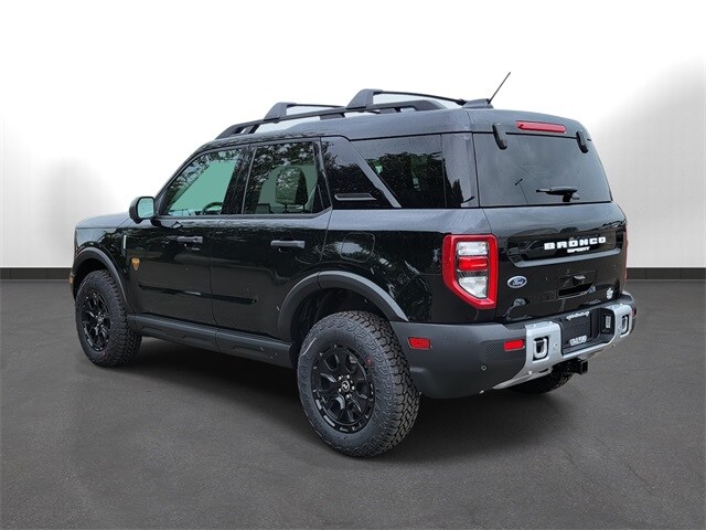 2025 Ford Bronco Sport Badlands photo 3