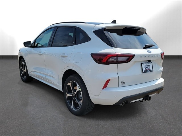 2024 Ford Escape ST-Line Select photo 3