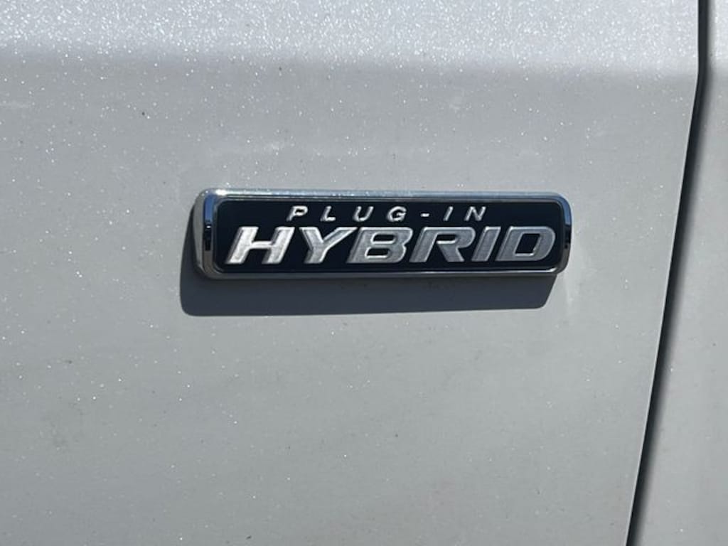 Certified 2022 Ford Escape Plug-In Hybrid Titanium SUV