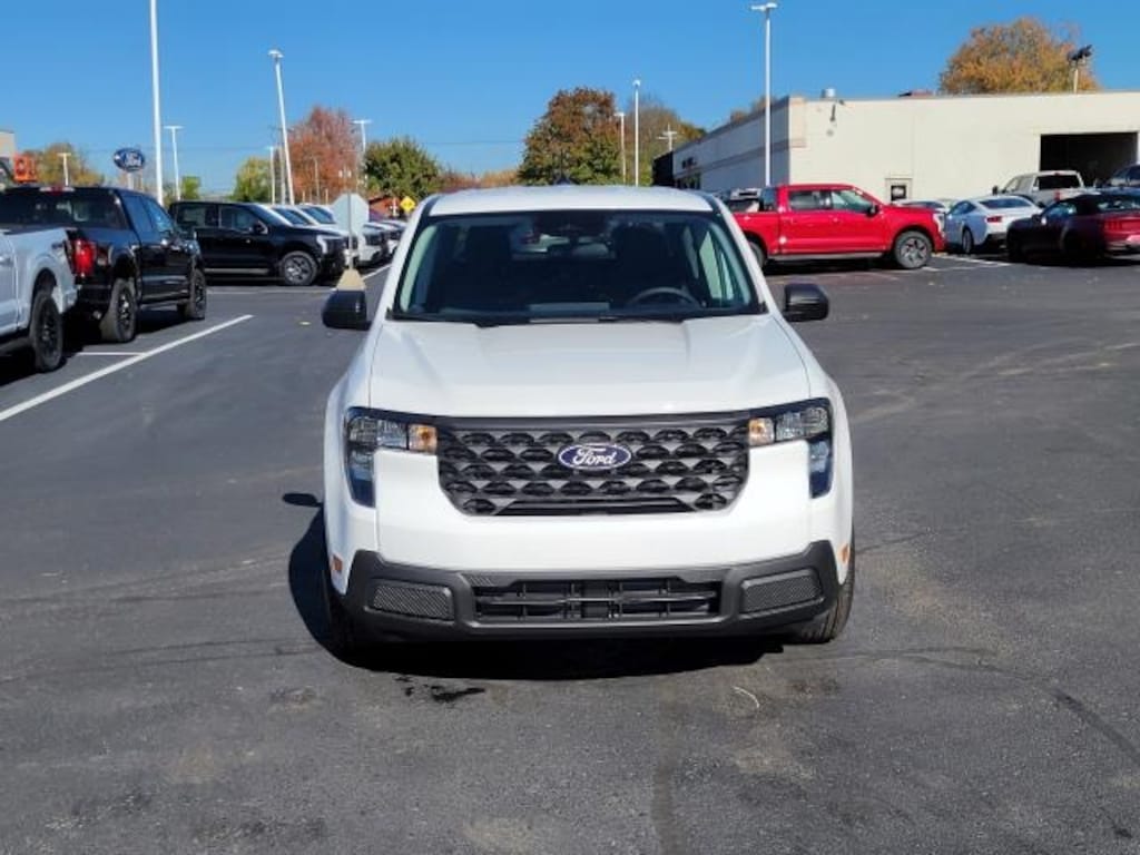 New 2025 Ford Maverick XL Truck