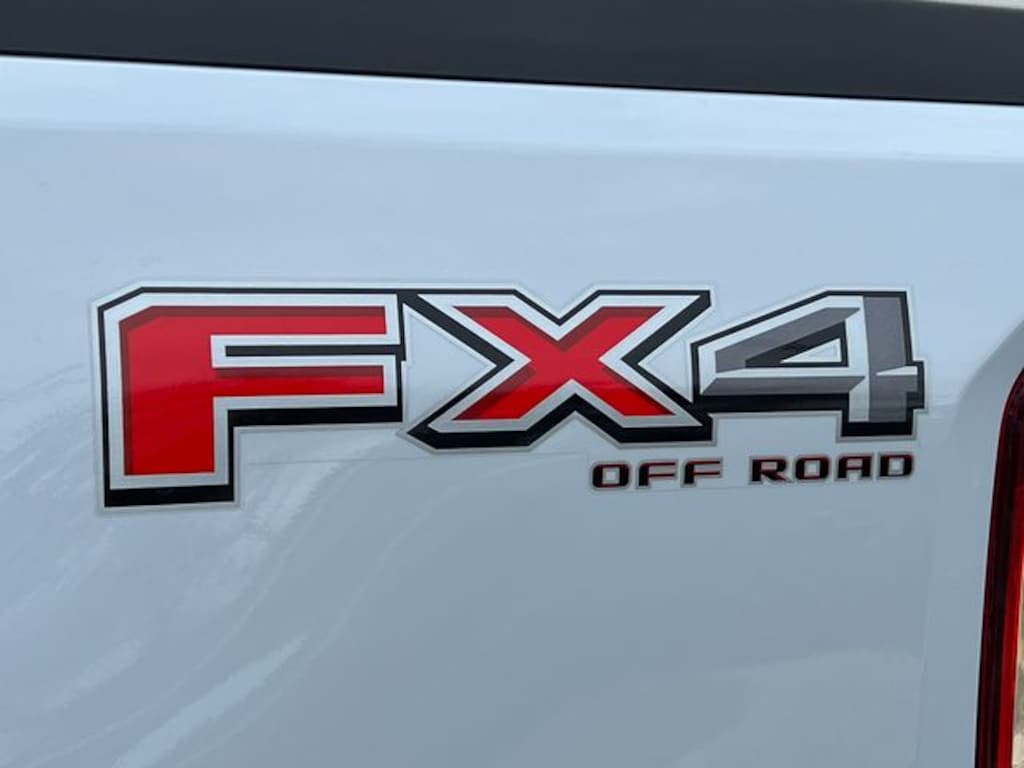 New 2025 Ford Maverick XLT Truck