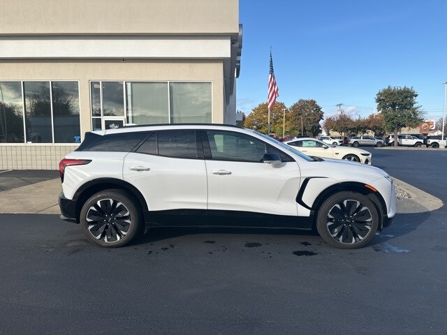 2024 Chevrolet Blazer EV RS photo 4
