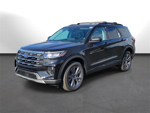 2026 Ford Explorer photo 3