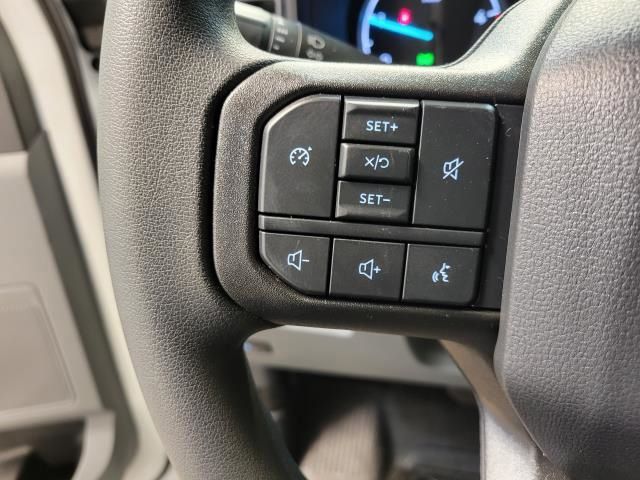 2025 Ford F-350 Super Duty XL - Photo 25