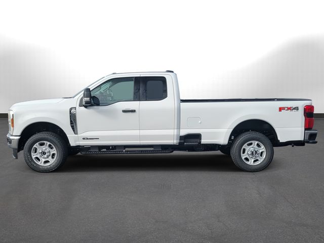 2026 Ford F-250 XLT photo 4