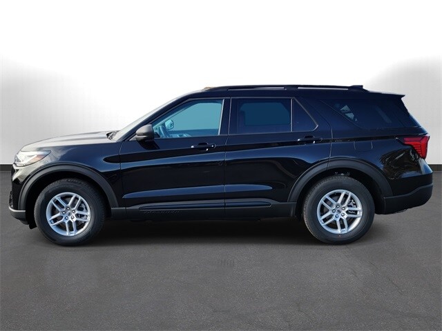 2026 Ford Explorer photo 4