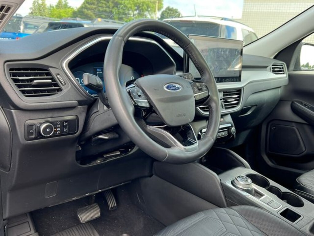 Used 2023 Ford Escape Platinum SUV