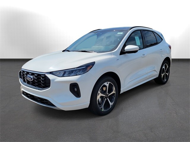 2024 Ford Escape ST-Line Select photo 2