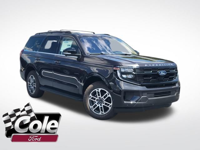 2025 Ford Expedition Active's photo