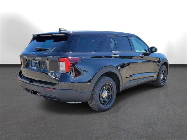 2025 Ford Explorer photo 4