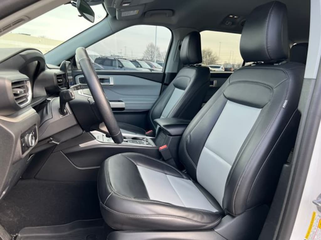 Certified 2023 Ford Explorer XLT SUV
