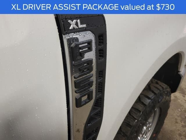 2025 Ford F-350 Super Duty XL - Photo 11