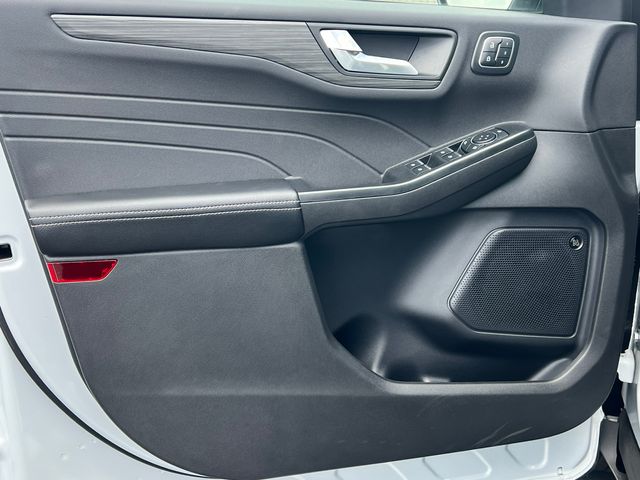 2025 Ford Escape Plug-in hybrid PHEV - Photo 15