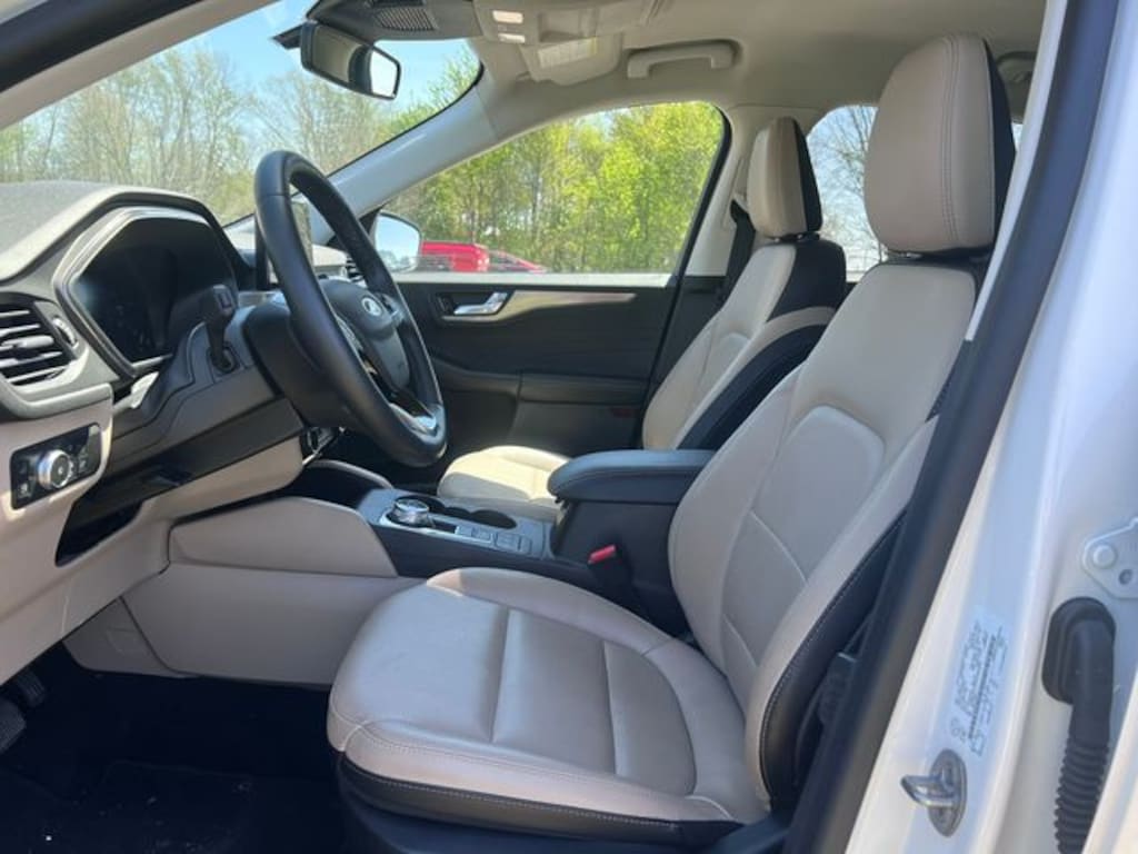 Certified 2022 Ford Escape Plug-In Hybrid Titanium SUV