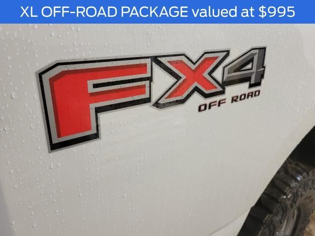 2025 Ford F-350 Super Duty XL - Photo 9